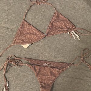 Acacia Sahara Polihale Bottom (s) & HumuHumu Top (s)